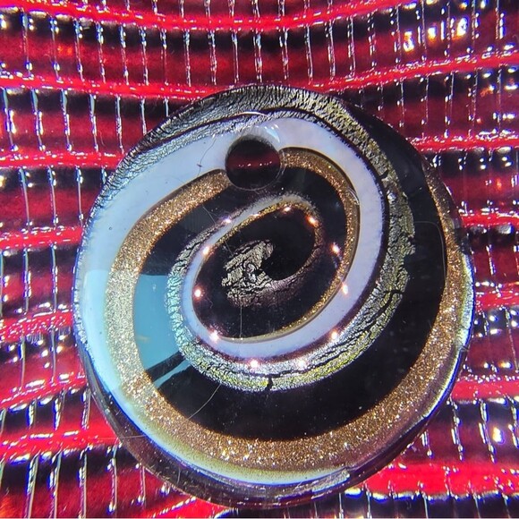 Gold and Black Spiral Pendant Circular Design - Picture 3 of 4